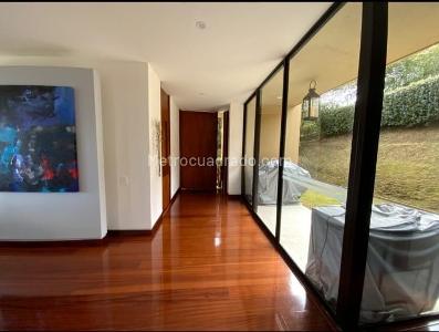 Casa de 4 alcobas en venta en Condominio Arboreto, La Calera, 317 m² · foto 4 de 20