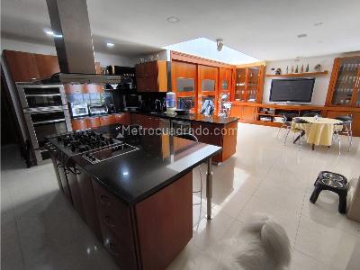 Apartamento de 3 alcobas en venta en Bosque Medina, Bogotá, 458 m² · foto 9 de 20