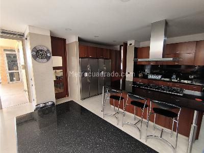 Apartamento de 3 alcobas en venta en Bosque Medina, Bogotá, 458 m² · foto 10 de 20