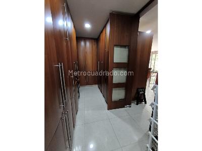 Apartamento de 3 alcobas en venta en Bosque Medina, Bogotá, 458 m² · foto 19 de 20