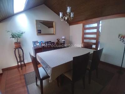 Casa en venta en Alhambra, Bogotá · foto 3 de 10