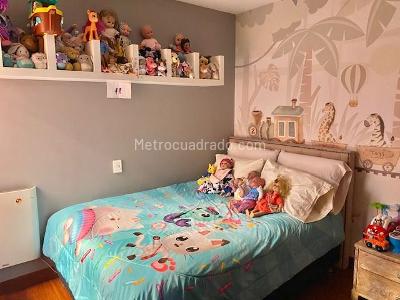 Apartamento en venta en Los Rosales Reservado, Bogotá · foto 15 de 20