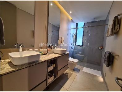 Apartamento de 3 alcobas en venta en El Virrey, Bogotá, 228 m² · foto 15 de 17