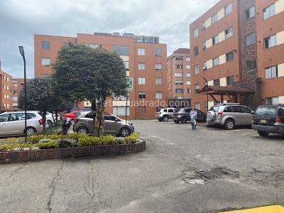 Apartamento en venta en Cedro Narvaez, Bogotá · foto 6 de 19