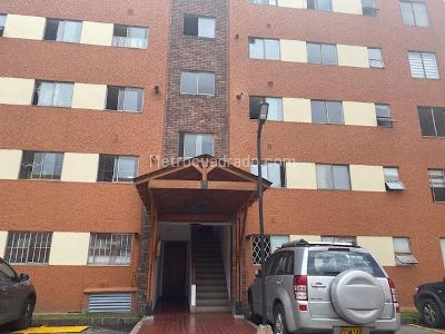 Apartamento en venta en Cedro Narvaez, Bogotá · foto 7 de 19