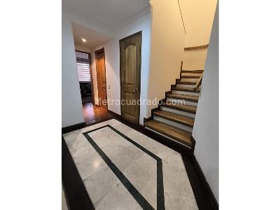 Apartamento de 4 alcobas en venta en Chico Navarra, Bogotá, 400 m² · foto 8 de 20