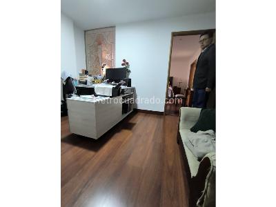 Apartamento de 4 alcobas en venta en Chico Navarra, Bogotá, 400 m² · foto 18 de 20