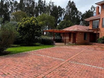 Casa de 4 alcobas en venta en Hacienda San Simon, Bogotá, 430 m² · foto 13 de 13