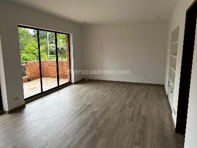 Casa de 4 alcobas en venta en Hacienda San Simon, Bogotá, 430 m² · foto 7 de 13