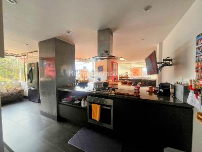 Apartamento de 3 alcobas en arriendo en Serramonte, Bogotá, 220 m² · foto 6 de 20