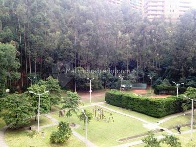 Apartamento de 3 alcobas en arriendo en Serramonte, Bogotá, 220 m² · foto 18 de 20