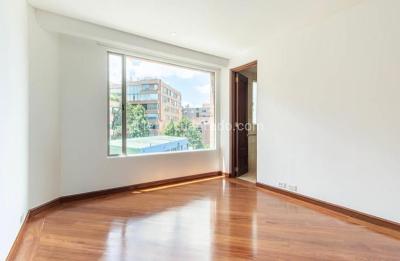 Apartamento en venta en Chico, Bogotá · foto 9 de 16