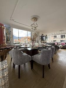 Apartamento de 4 alcobas en venta en San Patricio, Bogotá, 220 m² · foto 2 de 13