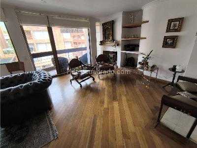 Apartamento de 3 alcobas en venta en Chico Navarra, Bogotá, 170 m² · foto 2 de 18