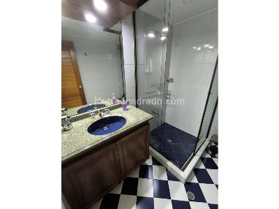 Apartamento de 3 alcobas en venta en Chico Navarra, Bogotá, 170 m² · foto 8 de 18