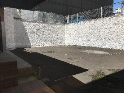 Casa de 5 alcobas en venta en Chapinero, Bogotá, 525 m² · foto 2 de 6