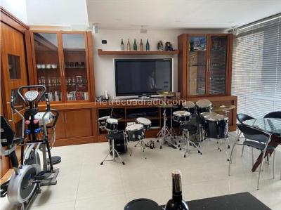 Apartamento de 3 alcobas en venta en Bosque Medina, Bogotá, 460 m² · foto 14 de 14