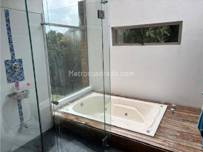 Casa de 3 alcobas en venta en Guaymaral, Bogotá, 470 m² · foto 17 de 17