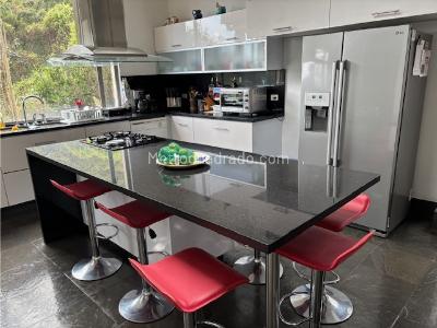 Casa de 3 alcobas en venta en Guaymaral, Bogotá, 470 m² · foto 7 de 17