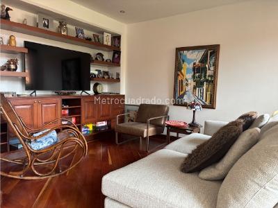 Casa de 3 alcobas en venta en Bosque Medina, Bogotá, 320 m² · foto 2 de 14