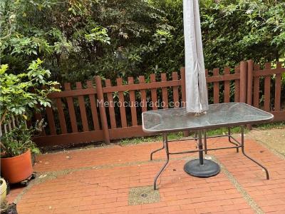 Casa de 3 alcobas en venta en Bosque Medina, Bogotá, 320 m² · foto 5 de 14