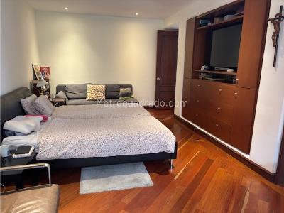 Casa de 3 alcobas en venta en Bosque Medina, Bogotá, 320 m² · foto 9 de 14