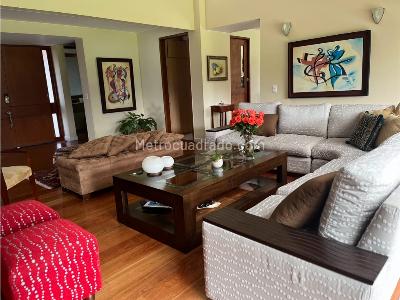 Casa de 3 alcobas en venta en Guaymaral, Bogotá, 326 m² · foto 6 de 8