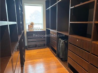 Casa de 4 alcobas en venta en Guaymaral, Bogotá, 419 m² · foto 15 de 18