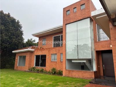 Casa de 4 alcobas en venta en Guaymaral, Bogotá, 419 m² · foto 18 de 18