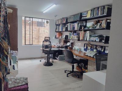 Apartamento en venta en Chico San Patricio, Bogotá · foto 10 de 17