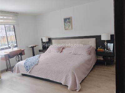 Apartamento de 2 alcobas en venta en San Patricio, Bogotá, 153 m² · foto 17 de 20