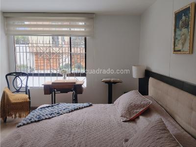 Apartamento de 2 alcobas en venta en San Patricio, Bogotá, 153 m² · foto 19 de 20