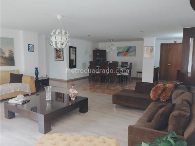 Apartamento de 2 alcobas en venta en San Patricio, Bogotá, 153 m² · foto 5 de 20