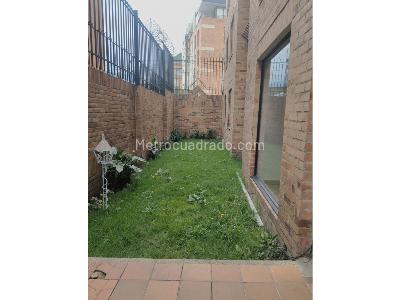 Apartamento de 2 alcobas en venta en San Patricio, Bogotá, 153 m² · foto 9 de 20