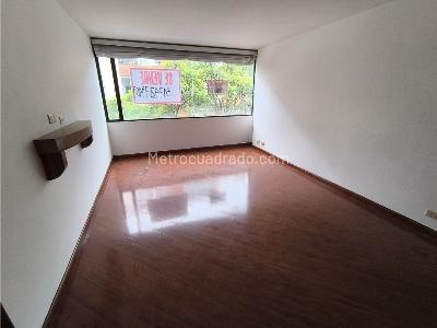 Apartamento en venta en Santa Barbara, Bogotá · foto 8 de 18
