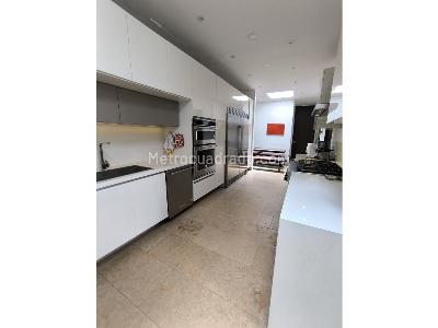 Casa de 4 alcobas en venta en Santa Ana Oriental, Bogotá, 840 m² · foto 16 de 20