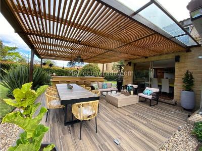 Casa de 4 alcobas en venta en San Simon, Chía, 308 m² · foto 18 de 20