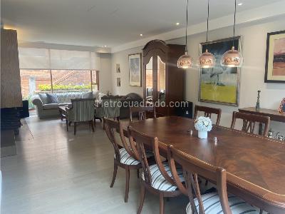 Casa de 3 alcobas en venta en Santa Barbara Alta, Bogotá, 201 m² · foto 3 de 19