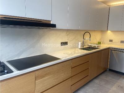 Casa de 3 alcobas en venta en Santa Barbara Alta, Bogotá, 201 m² · foto 9 de 19