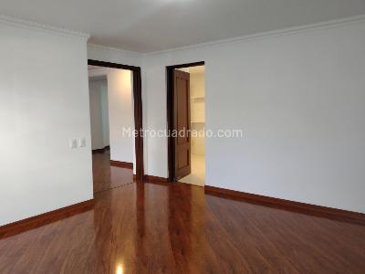 Apartamento en venta en Chico Navarra, Bogotá · foto 18 de 20