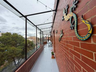 Apartamento de 3 alcobas en venta en Chico Iii, Bogotá, 200 m² · foto 13 de 20