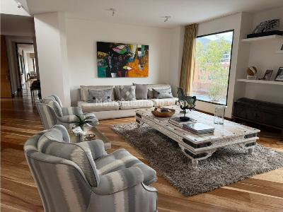 Apartamento de 3 alcobas en venta en Chico Iii, Bogotá, 220 m² · foto 2 de 20