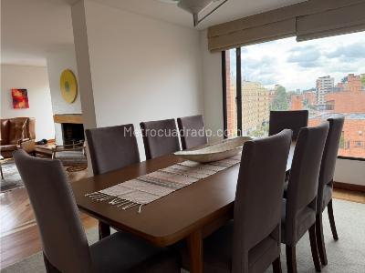 Apartamento de 3 alcobas en venta en Chico Iii, Bogotá, 220 m² · foto 7 de 20