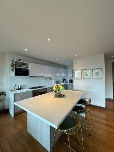 Apartamento en Arriendo, LAS ROSALES, Bogotá D.C.