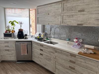 Casa en venta en Chico Navarra, Bogotá · foto 5 de 10