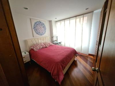 Apartamento en venta en Santa Barbara Central, Bogotá · foto 6 de 11