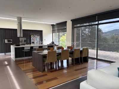 Casa de 3 alcobas en venta en Santiamen Condominio Sikasue, La Calera, 450 m² · foto 6 de 11