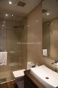 Casa de 3 alcobas en venta en Santa Ana Oriental, Bogotá, 500 m² · foto 2 de 11