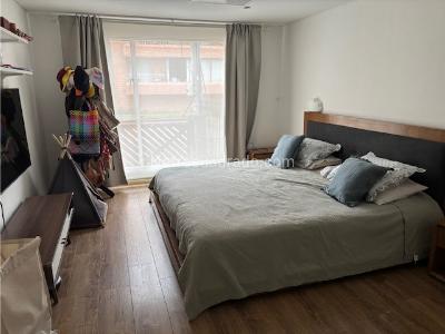Casa de 3 alcobas en venta en Chico Navarra, Bogotá, 230 m² · foto 10 de 14