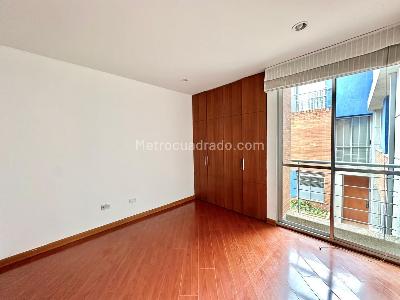 Casa de 4 alcobas en venta en Villas De Santa Teresa, Bogotá, 203 m² · foto 12 de 20